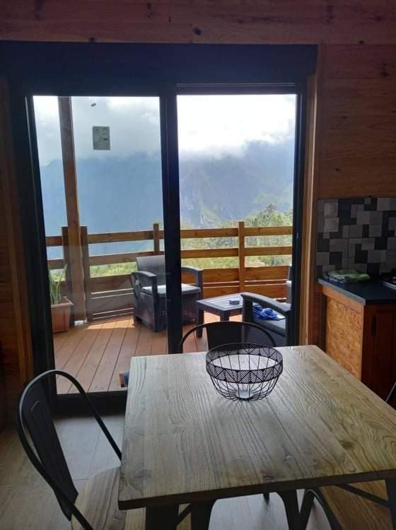 Bungalow de la caz l'écho Cilaos Extérieur photo